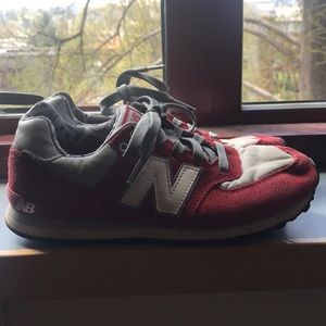 New Balance red 574 size women’s 6.5